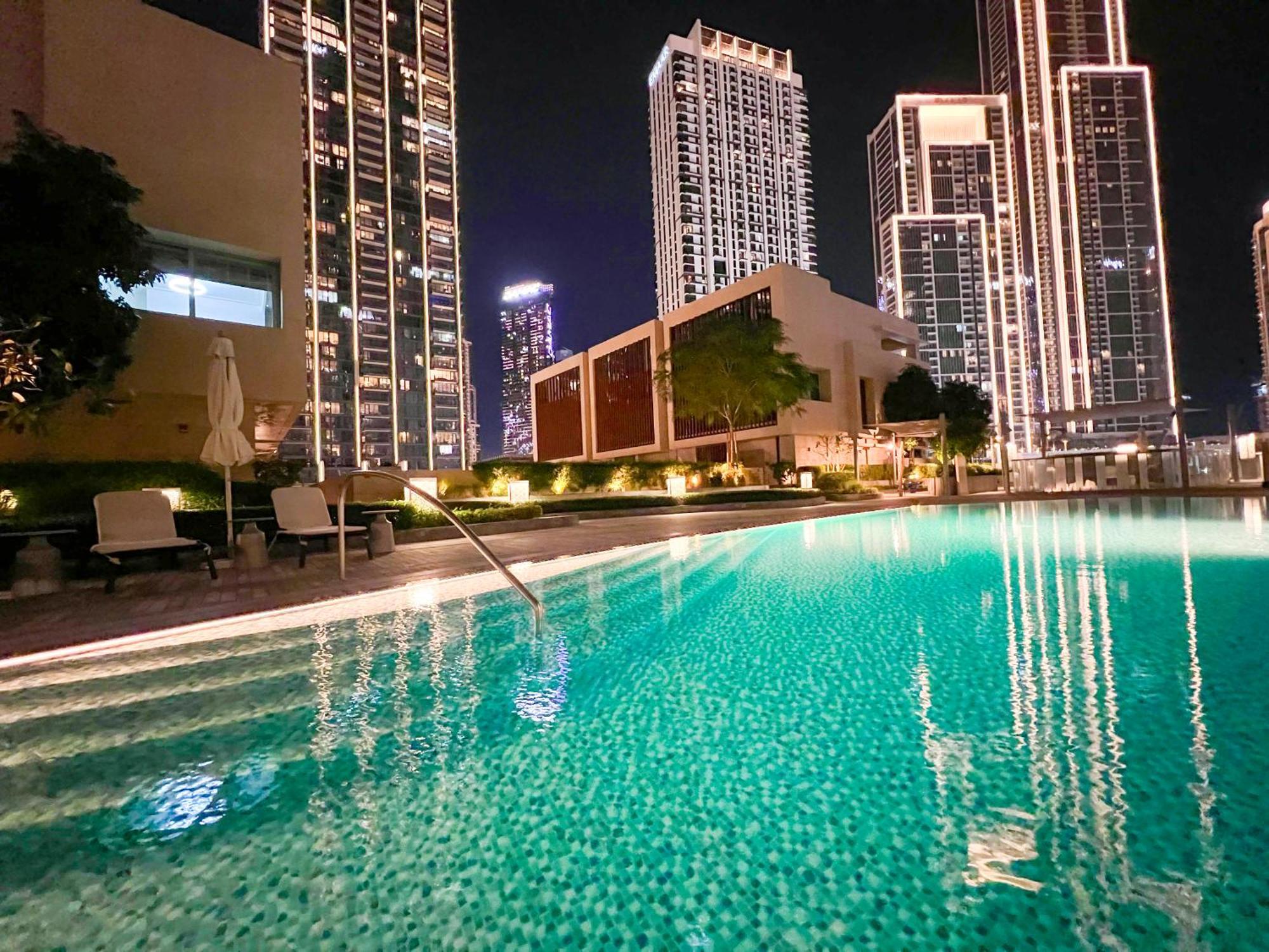 Downtown Luxury - Stunning Burj Khalifa & Sea View - 5 Minutes Walk To Dubai Mall Zewnętrze zdjęcie