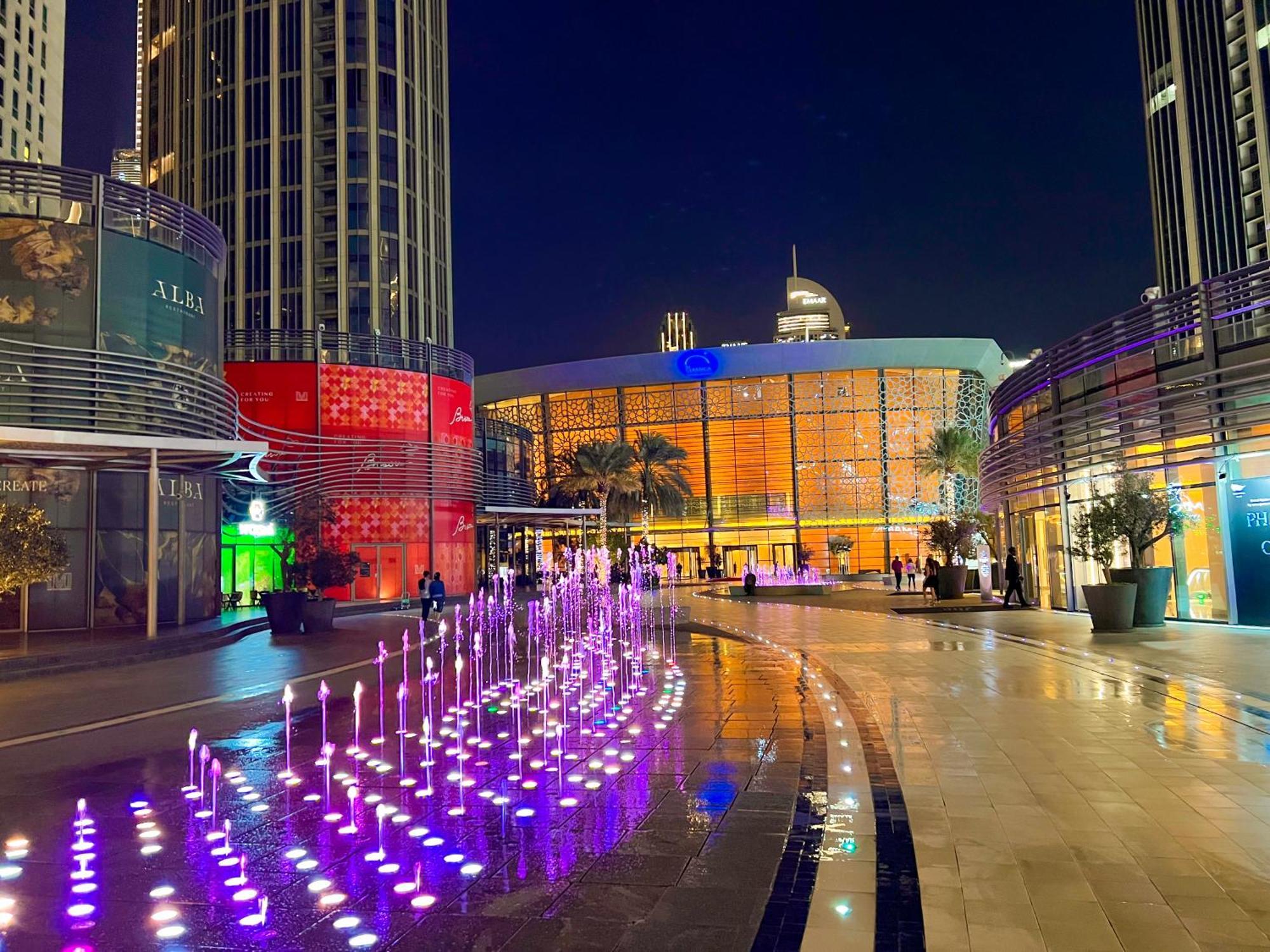 Downtown Luxury - Stunning Burj Khalifa & Sea View - 5 Minutes Walk To Dubai Mall Zewnętrze zdjęcie