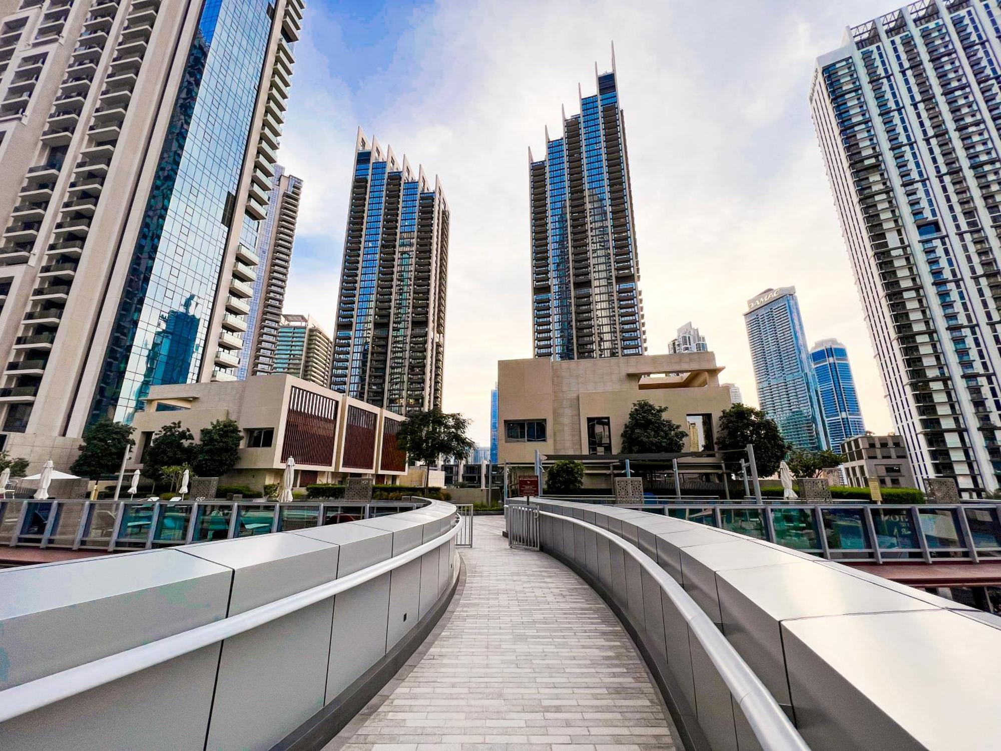 Downtown Luxury - Stunning Burj Khalifa & Sea View - 5 Minutes Walk To Dubai Mall Zewnętrze zdjęcie