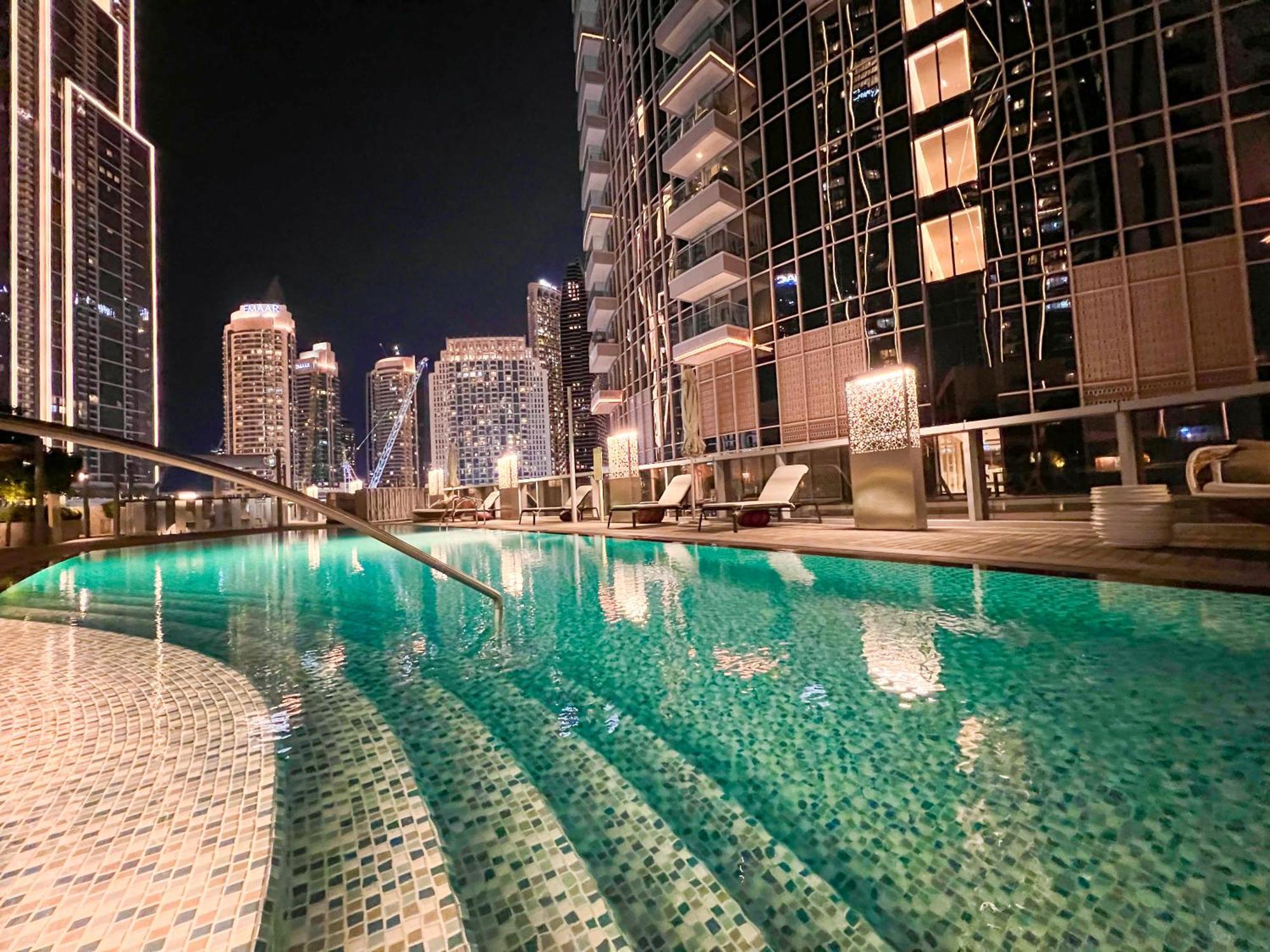 Downtown Luxury - Stunning Burj Khalifa & Sea View - 5 Minutes Walk To Dubai Mall Zewnętrze zdjęcie