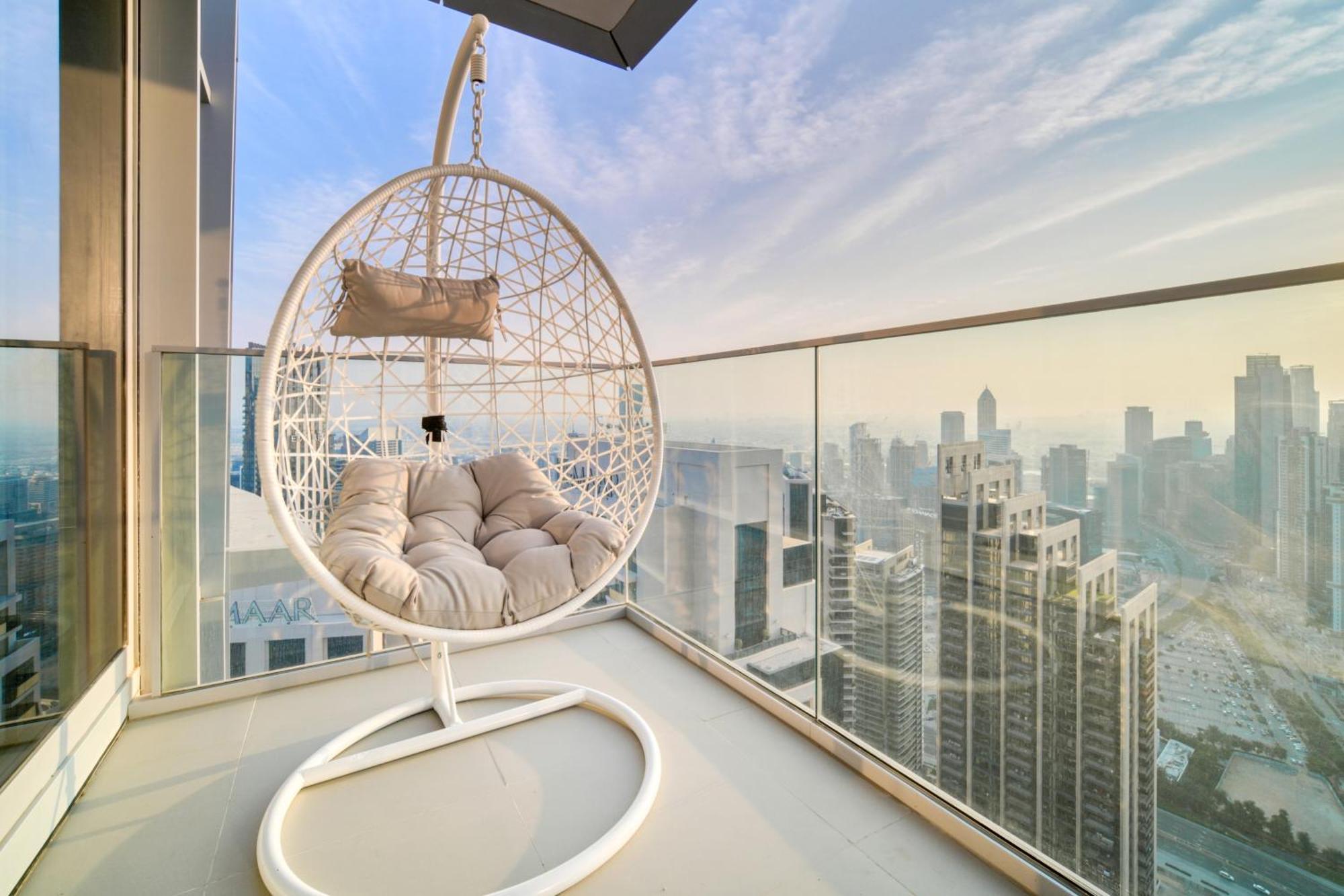 Downtown Luxury - Stunning Burj Khalifa & Sea View - 5 Minutes Walk To Dubai Mall Zewnętrze zdjęcie