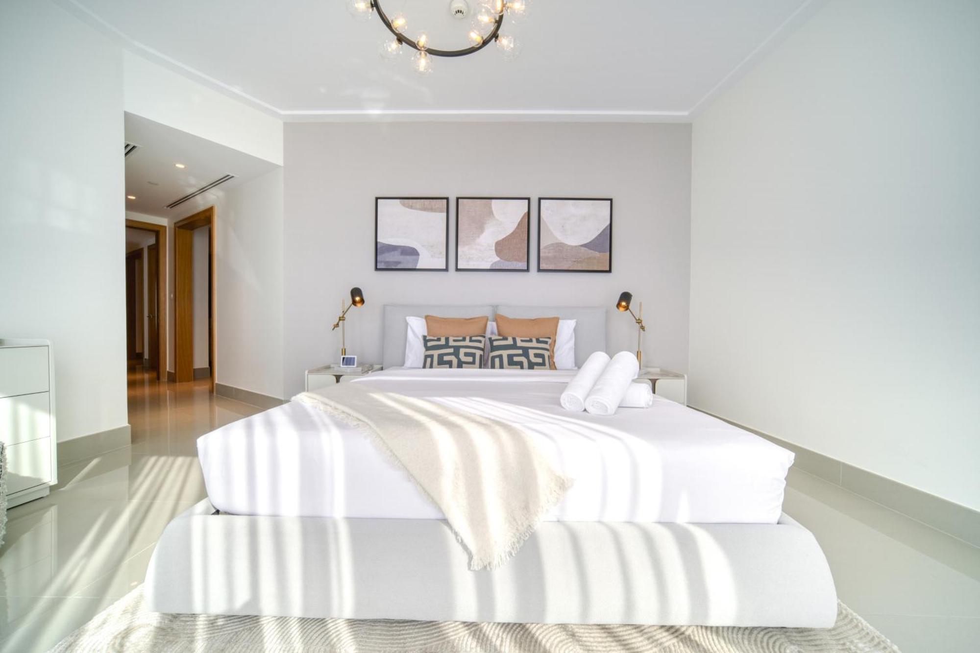 Downtown Luxury - Stunning Burj Khalifa & Sea View - 5 Minutes Walk To Dubai Mall Pokój zdjęcie